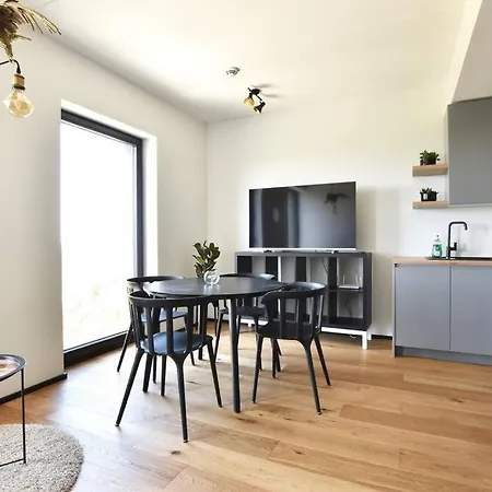 Διαμέρισμα Amazing High-rise 1br With 11th Floor Views *