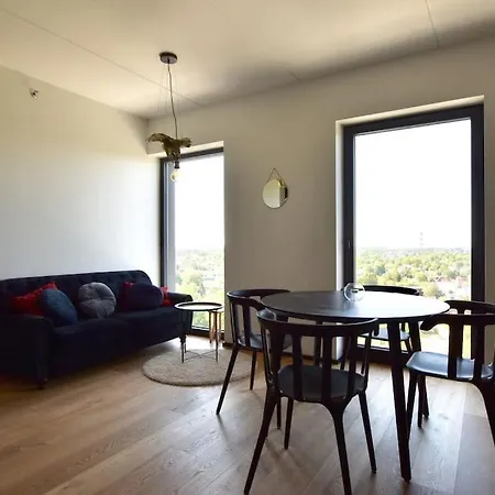 Amazing High-rise 1br With 11th Floor Views Tallinn